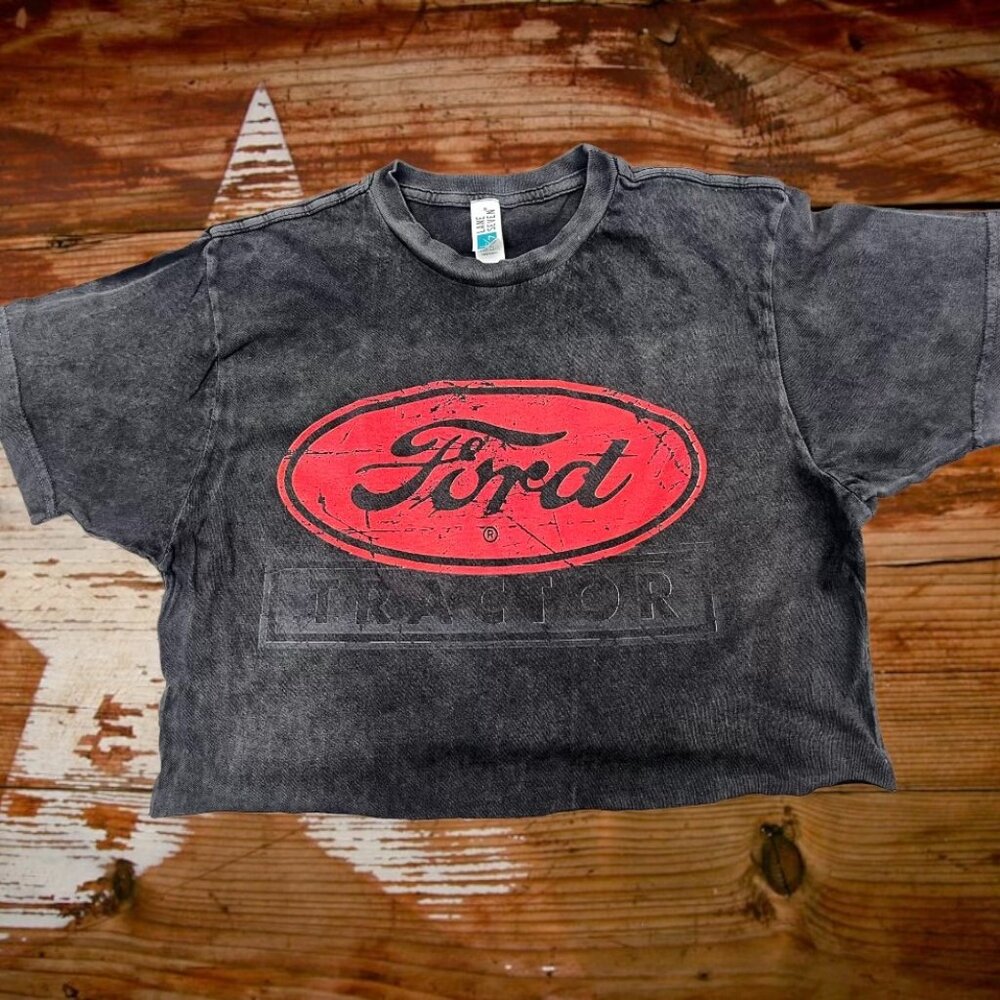 FORD Tractor Vintage Wash Crop Top